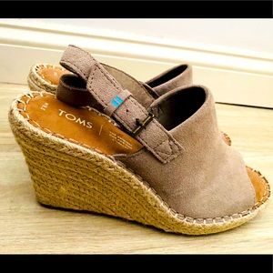 Toms Wedges